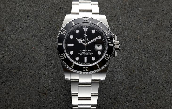 Rolex Submariner Date with black bezel and dial 