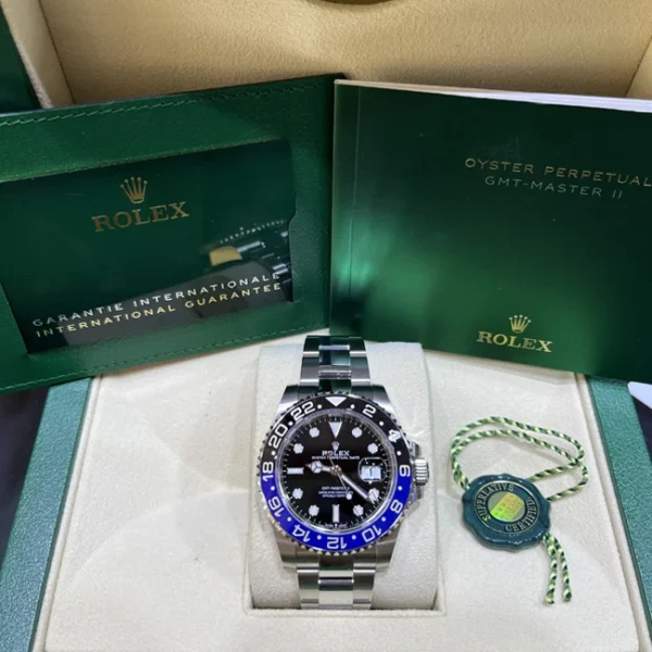 Rolex GMT Master II Batman Oyster 126710BLNR - Full set