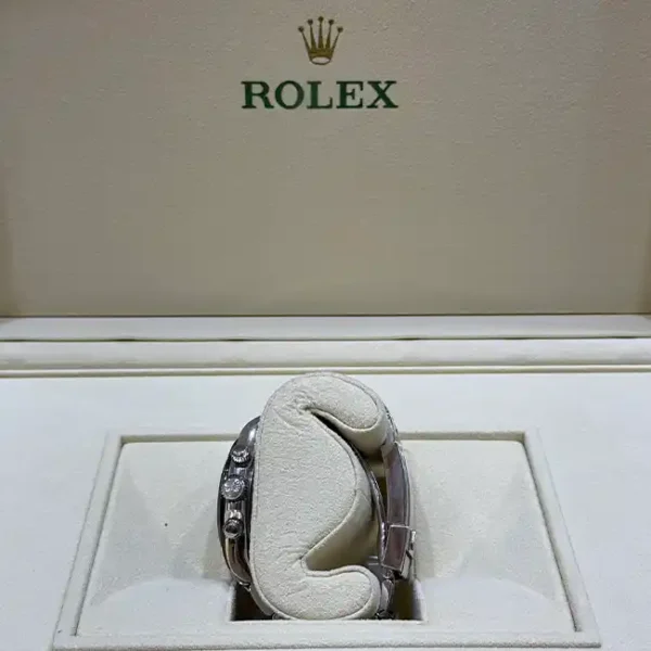 Rolex Daytona Ice Blue Diamond Dial Platinum 116506 - 2021 Pre-owned - Crown