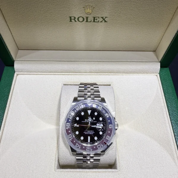 Rolex GMT Master II Pepsi Jubilee 126710BLRO - Front look