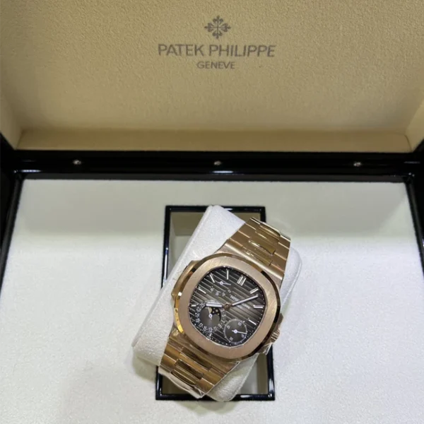 Patek Philippe Nautilus Rose Gold Brown Dial 5712:1R - Top view