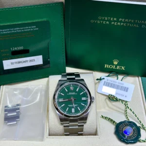 Used Rolex Oyster Perpetual 41 Green Dial 124300 - Used - Flash Sale