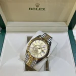 Rolex Sky-Dweller Champagne Dial Oystersteel and Yellow Gold Jubilee 336933 - Top view