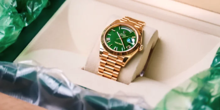 Free shipping banner - Rolex Daydate Green Dial