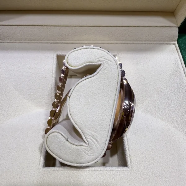 Rolex Datejust 31 Chocolate Diamond Rose Gold 278285RBR – 2022 Pre-owned - Left side