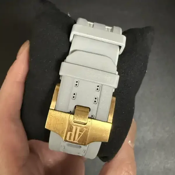 Audemars Piguet Royal Oak Offshore 26210OI.OO.A109CR.01 Lebron James - Pre-owned - Bracelet